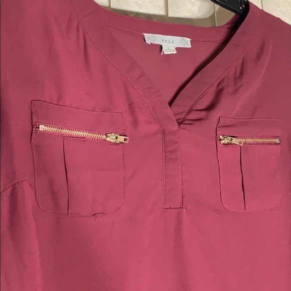 Iris Los Angeles Maroon chiffon tab sleeve top large new - Picture 4 of 5